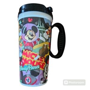 Disney World Resort and Parks Mickey Mouse Refillable Mug 16 oz